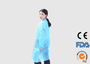 Abiti eliminabili dell'esame medico della manica lunga, cappotti eliminabili non tessuti del laboratorio